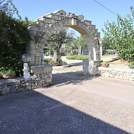Oda ve Kahvaltı La Traversa 3*